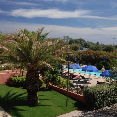 Tidy Near The In A Lively Seaside